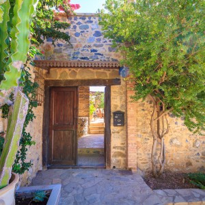 Pasiphae House Viila for Rent in Cretemain entrance
