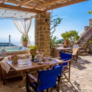 Pasiphae-House Viila for Rent in Crete - Jacuzzi